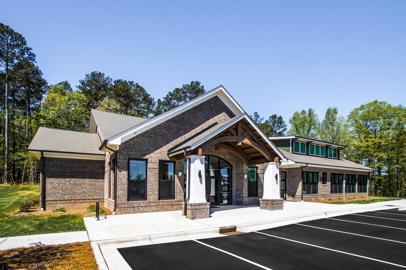 Building design process for veterinary clinics and animal shelters